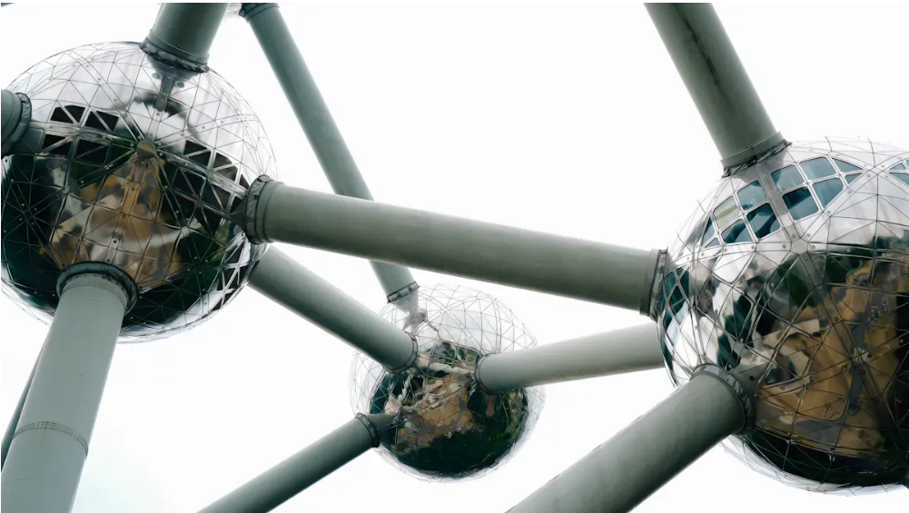 Onderzoek naar de commerciële levensvatbaarheid van Fullereen C60 in 2026